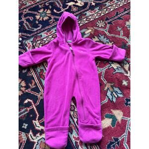 Eddie Bauer baby fleece bunting sz 6-12 mos magenta